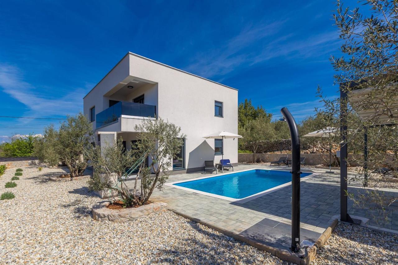 Villa Lio With Private Pool Linardici Exterior photo